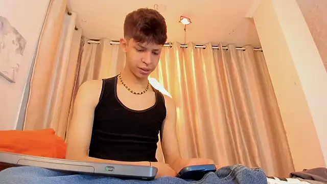 Ethan qop online show from May 29, 11:19 am