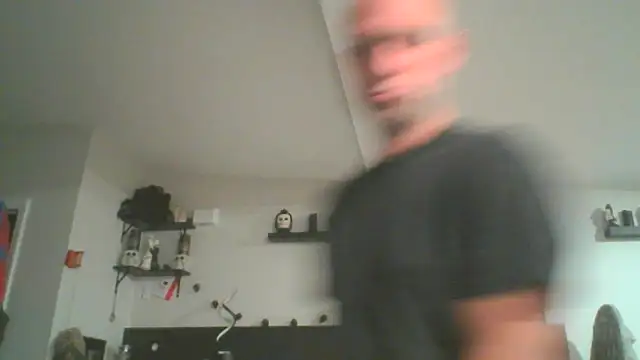 Snapshot of CaptCraker chatting on May 7, 8:52 am CaptCraker online show from May 7, 8:52 am