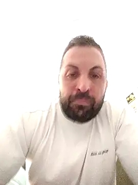 Bennygerner1991 online show from April 12, 2:11 pm