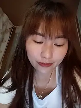 Snapshot of Lucxy-ki6 chatting on March 23, 1:31 am Lucxy-ki6 online show from March 23, 1:31 am
