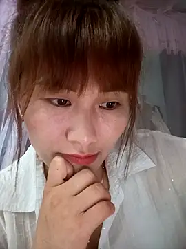 Snapshot of Lucxy-ki6 chatting on April 22, 1:01 pm Lucxy-ki6 online show from April 22, 1:01 pm