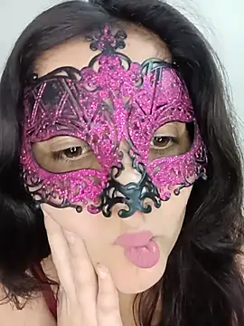 Hottymahi7 online show from May 22, 3:50 pm