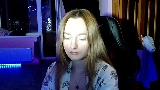 dilanklaver online show from March 25, 6:58 pm