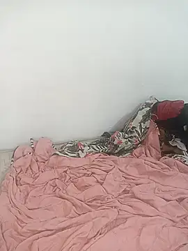 DamianDistroyer online show from April 18, 7:01 am