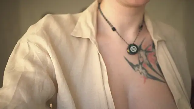 Snapshot of valeriaraw chatting on April 7, 1:11 pm valeriaraw online show from April 7, 1:11 pm