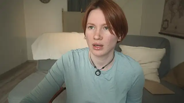 Snapshot of valeriaraw chatting on May 7, 1:27 pm valeriaraw online show from May 7, 1:27 pm