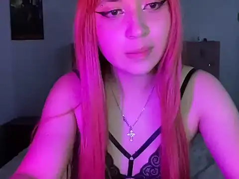 sakuraluna  online show from March 17, 12:04 am