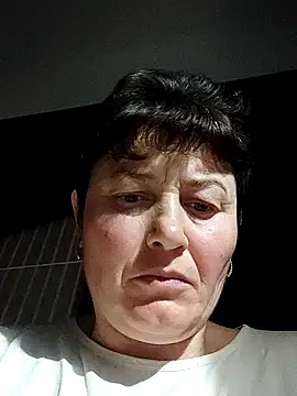 Snapshot of valeryXmur chatting on March 20, 7:52 pm valeryXmur online show from March 20, 7:52 pm