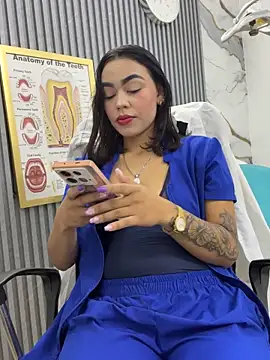 daniela-sexy online show from May 22, 1:50 pm