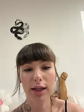 Snapshot of xsugarbabe chatting on April 24, 8:00 pm xsugarbabe online show from April 24, 8:00 pm