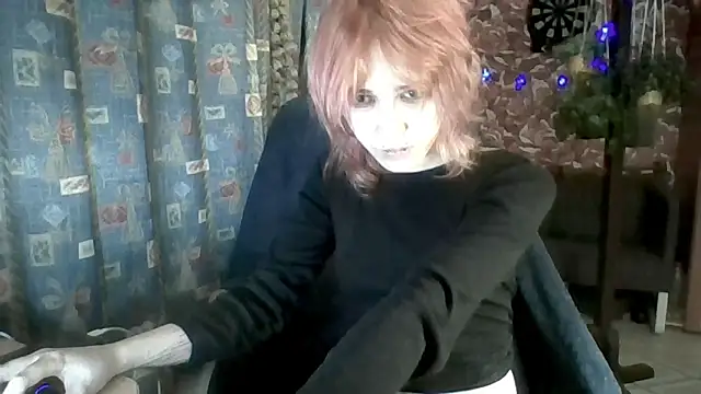 Snapshot of whiny_emo_boi chatting on April 1, 8:28 pm whiny emo boi online show from April 1, 8:28 pm