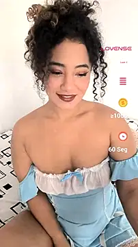 Snapshot of kelcybrithany chatting on August 2, 10:30 pm kelcybrithany online show from August 2, 10:30 pm