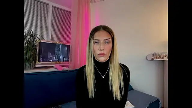 Snapshot of come_here_baby chatting on March 21, 5:05 pm come here baby online show from March 21, 5:05 pm