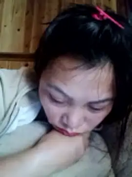 Snapshot of Abi-ni chatting on March 25, 7:14 am Abi-ni online show from March 25, 7:14 am