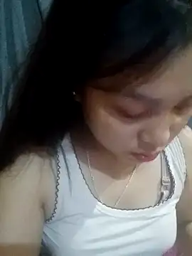 Snapshot of Abi-ni chatting on May 22, 7:30 pm Abi-ni online show from May 22, 7:30 pm