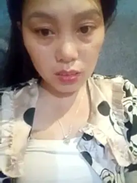 Snapshot of Abi-ni chatting on May 26, 10:17 pm Abi-ni online show from May 26, 10:17 pm