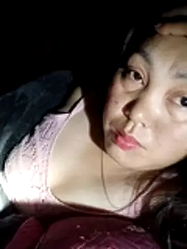 Snapshot of Abi-ni chatting on July 24, 9:35 pm Abi-ni online show from July 24, 9:35 pm