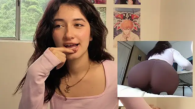 Snapshot of AleblancXOXO chatting on March 29, 8:09 pm AleblancXOXO online show from March 29, 8:09 pm