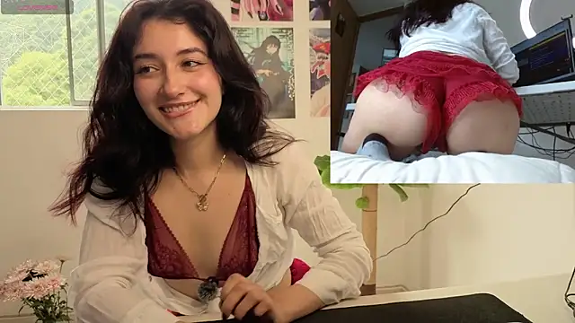 Snapshot of AleblancXOXO chatting on March 30, 9:05 pm AleblancXOXO online show from March 30, 9:05 pm