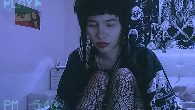 Snapshot of AllisonDeetz chatting on March 16, 4:55 pm AllisonDeetz online show from March 16, 4:55 pm