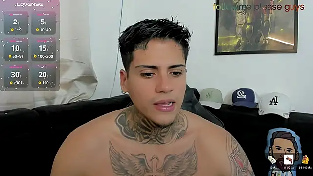 Snapshot of sweetlatinoboy chatting on April 26, 9:23 pm sweetlatinoboy online show from April 26, 9:23 pm