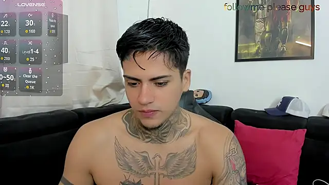 Snapshot of sweetlatinoboy chatting on May 1, 11:59 am sweetlatinoboy online show from May 1, 11:59 am