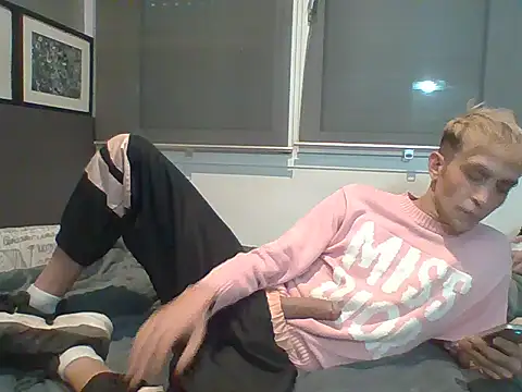 victororange online show from March 16, 3:05 pm