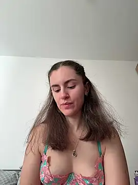 Snapshot of starlight_mo chatting on July 2, 4:24 pm starlight mo online show from July 2, 4:24 pm
