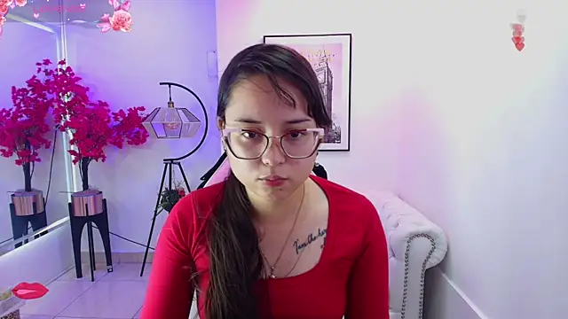 Snapshot of Shady_bug chatting on March 17, 7:39 pm Shady bug online show from March 17, 7:39 pm