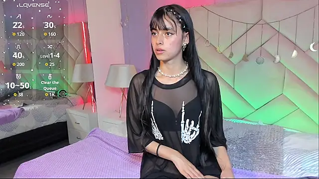 Snapshot of Eimy_Blaze chatting on May 1, 7:29 pm Eimy Blaze online show from May 1, 7:29 pm