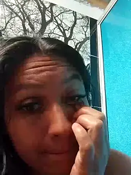 LatinSquirtBaby online show from May 13, 2:47 pm