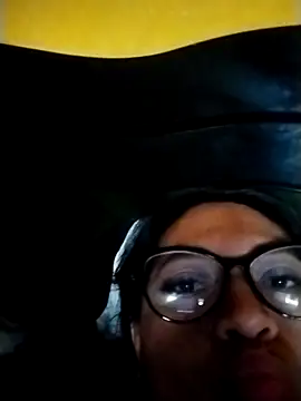 LatinSquirtBaby online show from May 21, 7:43 pm