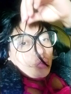 LatinSquirtBaby online show from July 2, 7:31 pm