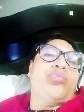 LatinSquirtBaby online show from July 6, 1:19 pm