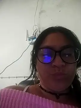 LatinSquirtBaby online show from July 13, 7:27 pm