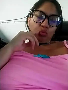 LatinSquirtBaby online show from July 14, 1:28 pm