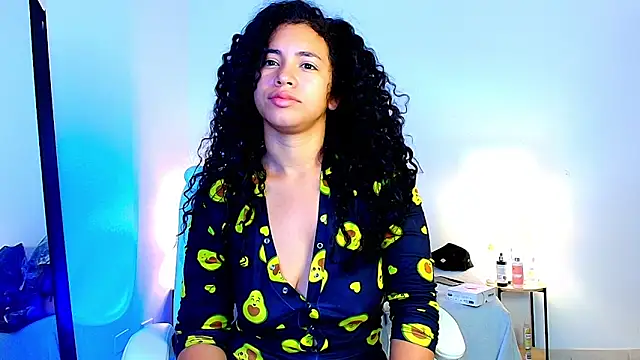 Luciianita lov199 online show from May 21, 9:05 am