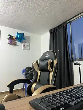 camilo andres1 online show from March 17, 11:19 pm