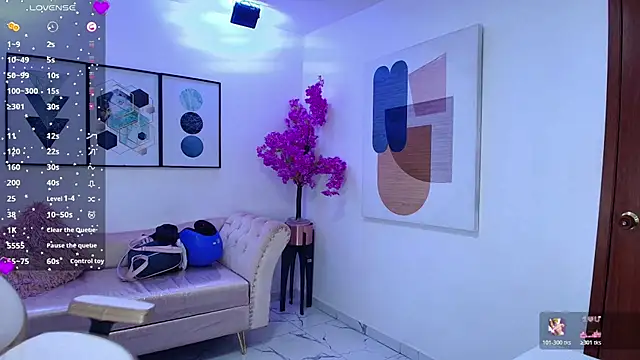 Kitty  meow online show from May 6, 12:32 pm
