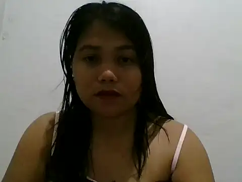 Snapshot of exotic032 chatting on April 10, 11:04 am exotic032 online show from April 10, 11:04 am