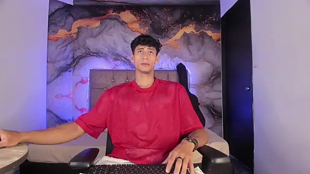 MaxiimoRomano  online show from April 20, 1:14 pm