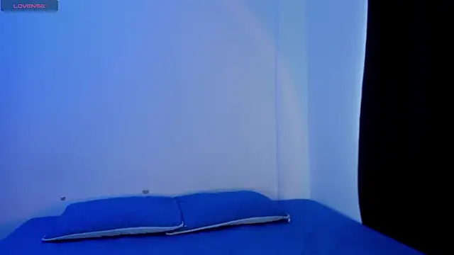 Snapshot of Goddest_perseus_ chatting on May 12, 7:44 pm Goddest perseus online show from May 12, 7:44 pm
