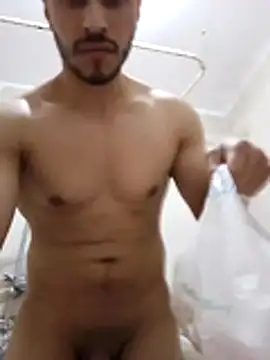 Snapshot of Fahd96 chatting on March 21, 2:31 pm Fahd96 online show from March 21, 2:31 pm