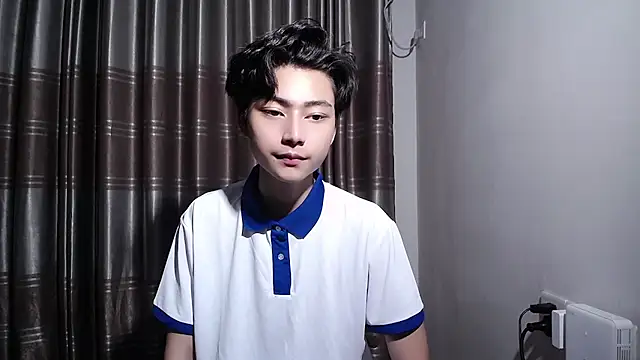 Snapshot of XX-XIUXIU chatting on July 12, 7:49 pm XX-XIUXIU online show from July 12, 7:49 pm