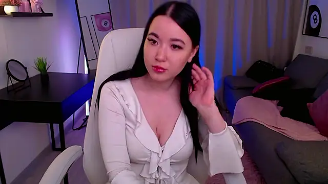 Snapshot of Simonee_Battle chatting on March 23, 1:20 am Simonee Battle online show from March 23, 1:20 am