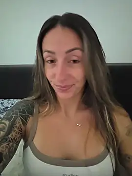 NicoleKaiser online show from July 3, 6:42 am