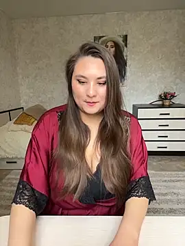 AgathaMyers online show from April 26, 6:00 am