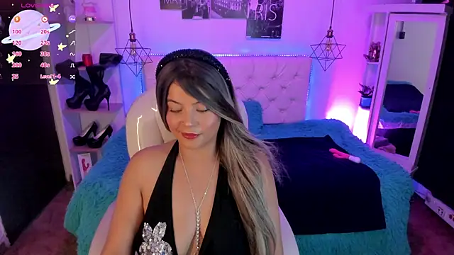 Snapshot of Scarlette_Cooper_ chatting on July 3, 5:36 am Scarlette Cooper online show from July 3, 5:36 am