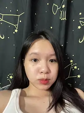 Snapshot of Link-mii chatting on April 11, 5:28 pm Link-mii online show from April 11, 5:28 pm