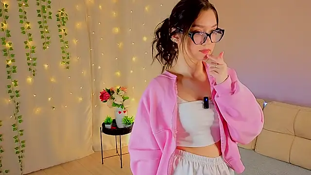 sofiacarnival online show from March 26, 3:06 pm